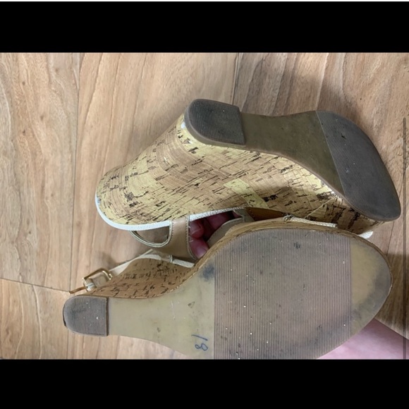 Tan Wedges - Picture 3 of 3